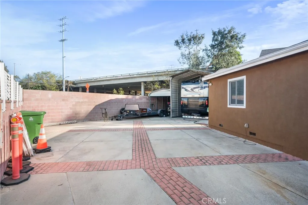 18724 S Brighton, Gardena, California 90248 home-pic-35